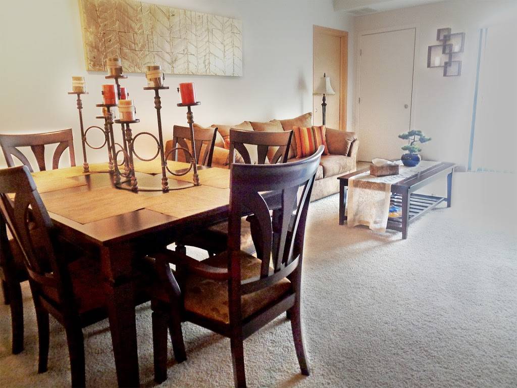 MinnehahaLofts - Stylish 2Br Condo w/ Lot of Amenities & Balcony | 3635 E 43rd St #220, Minneapolis, MN 55406, USA | Phone: (612) 234-7829