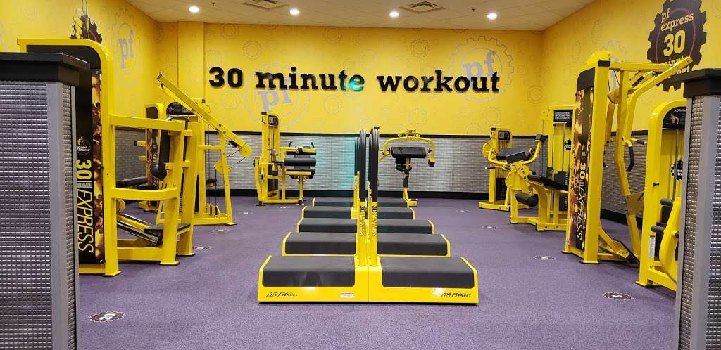 Planet Fitness | 690 County St, Taunton, MA 02780, USA | Phone: (508) 821-3260