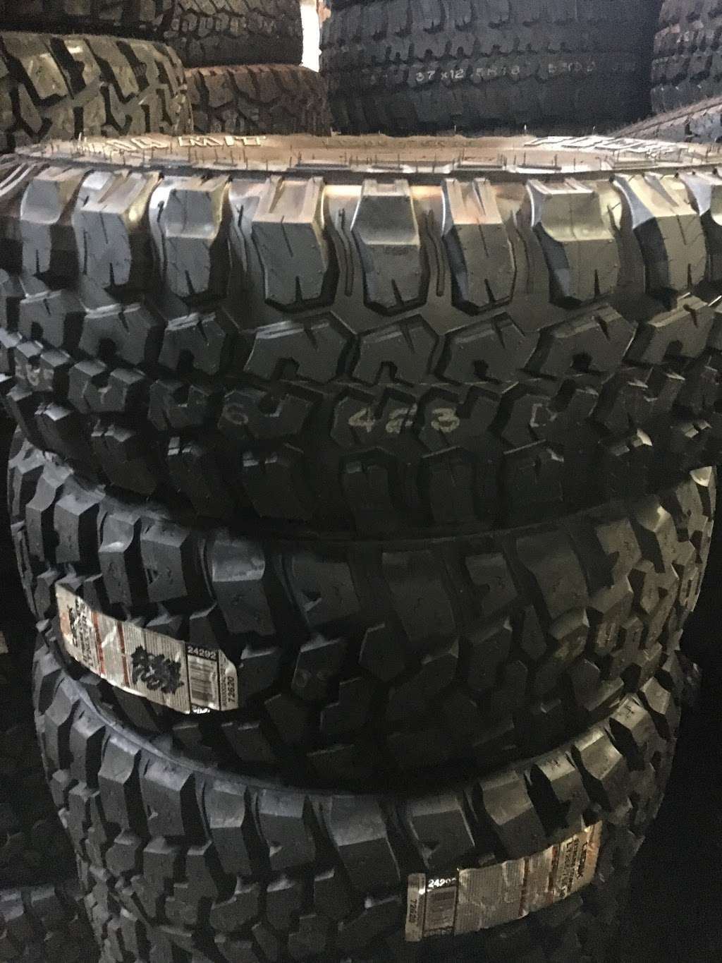 Professional Tires Shop | 913 Crabb River Rd, Richmond, TX 77469, USA | Phone: (713) 985-9408