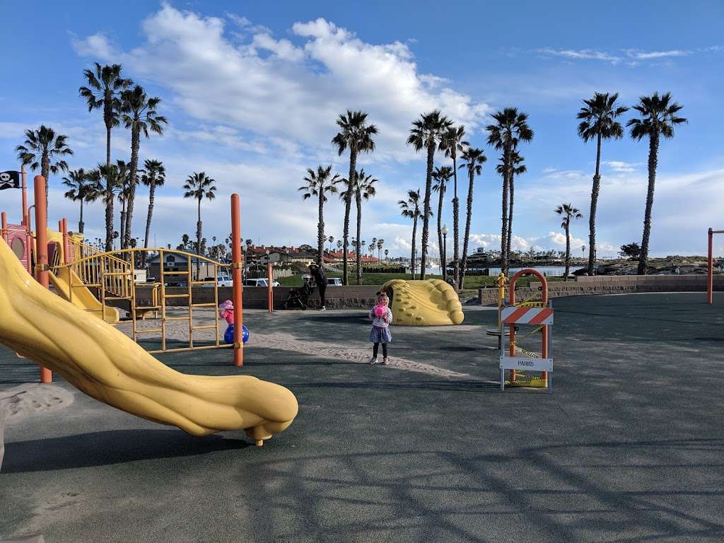 Marina Park | Pierpont Blvd, Ventura, CA 93001, USA | Phone: (805) 658-4726