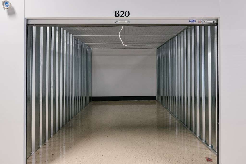 StayLock Storage | 2260 M-139, Benton Harbor, MI 49022, USA | Phone: (269) 231-8730