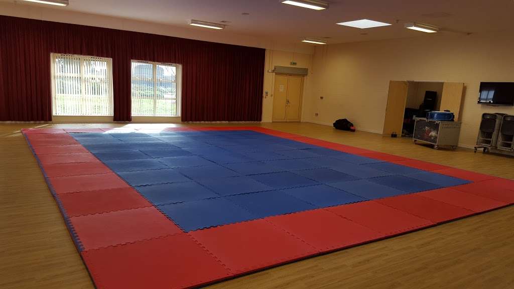 New Era Karate | The Forest Row Centre, Lodge Ln, Romford RM5 2LD, UK | Phone: 07946 800596