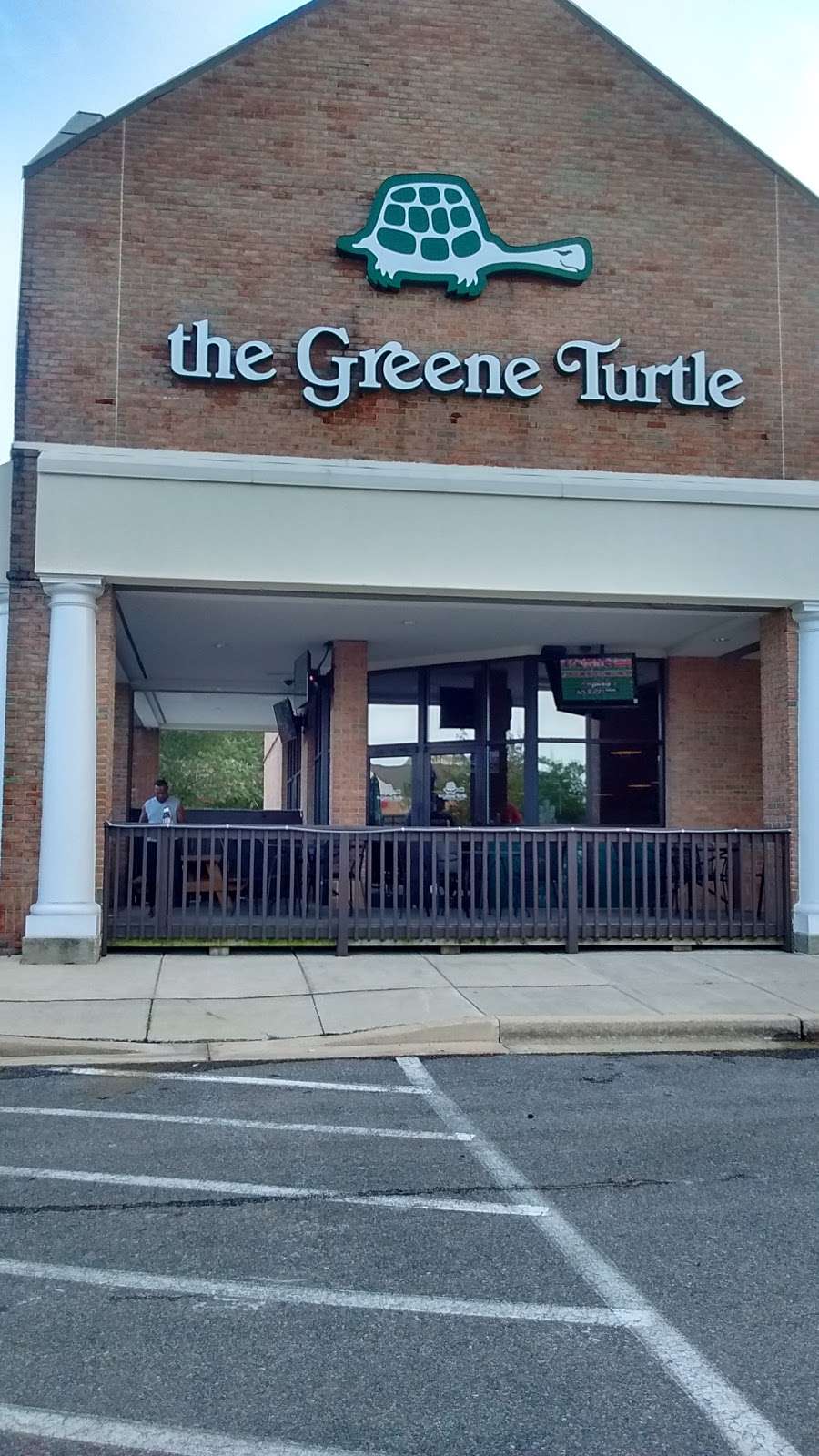 The Greene Turtle Sports Bar & Grille | 3213 Solomons Island Rd Suite A, Edgewater, MD 21037 | Phone: (410) 956-1144