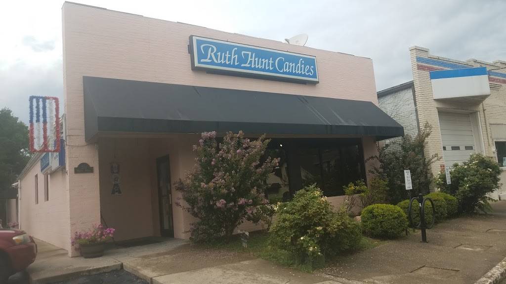 Ruth Hunt Candy | 213 Walton Ave, Lexington, KY 40502, USA | Phone: (859) 268-1559