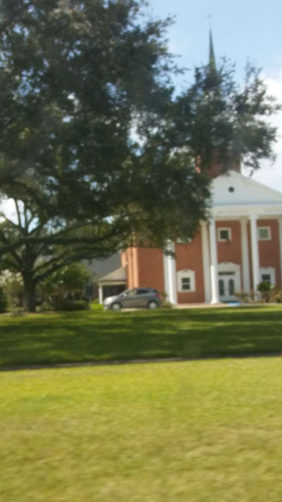 First United Methodist Church 611 W South St, Alvin, TX 77511, USA