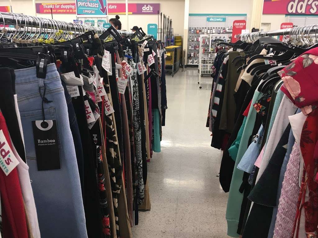 dds DISCOUNTS | 781 W 2nd St Ste B, San Bernardino, CA 92410, USA | Phone: (909) 888-2184