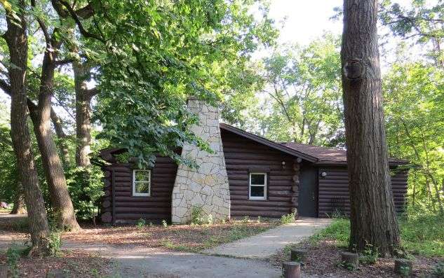 Scout Cabin - Riverside Parks & Recreation Department | 417 Fairbank Rd, Riverside, IL 60546, USA | Phone: (708) 442-7025