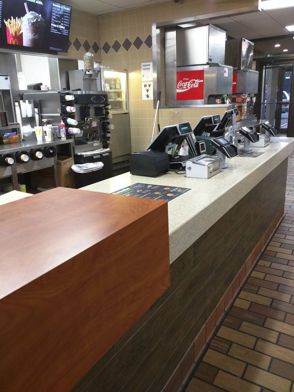 McDonalds | 471 Marion St, St Paul, MN 55103, USA | Phone: (651) 224-7535