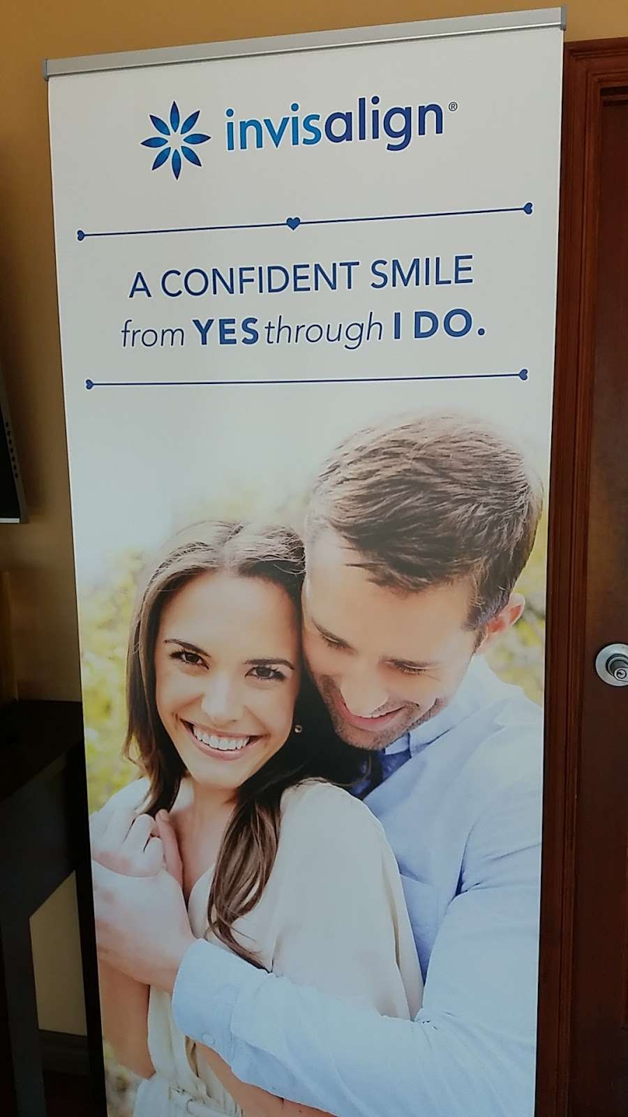 Sky Dental Group | 19725 Vanowen St, Winnetka, CA 91306, USA | Phone: (818) 347-6060