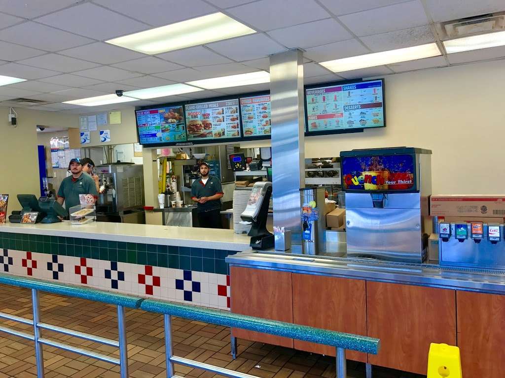 Burger King | 393 Washington St, Weymouth, MA 02188, USA | Phone: (781) 335-4606