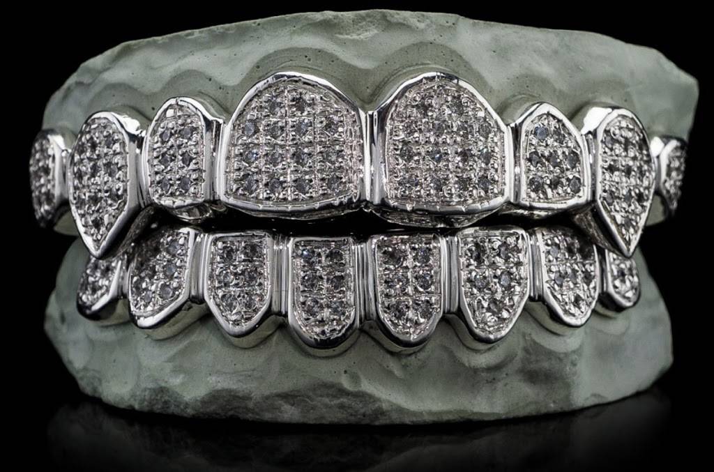 Bossladygrillz Gold Teeth Shopz | 7017 Mableton Pkwy suite d, Mableton, GA 30126, USA | Phone: (678) 732-7245