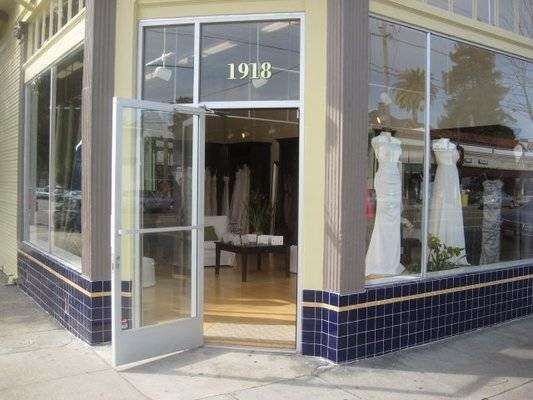 Lilac Dress Boutique | 1918 Encinal Ave, Alameda, CA 94501, USA | Phone: (510) 865-2544