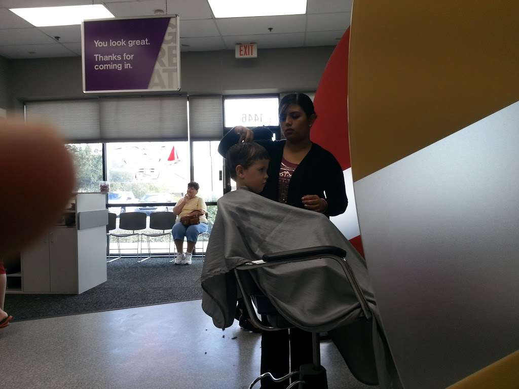 Great Clips | 1446 Rock Springs Rd, Apopka, FL 32712 | Phone: (407) 814-0556