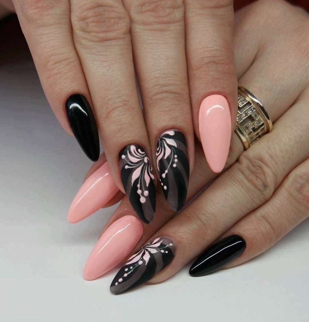 Amore Nail Salon | 1215 Annapolis Rd suite 102, Odenton, MD 21113, USA | Phone: (410) 874-8500