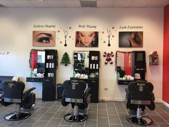 Eyebrow Threading Studio | 1008 N Rohlwing Rd Suite 300, Addison, IL 60101, USA | Phone: (630) 376-6034