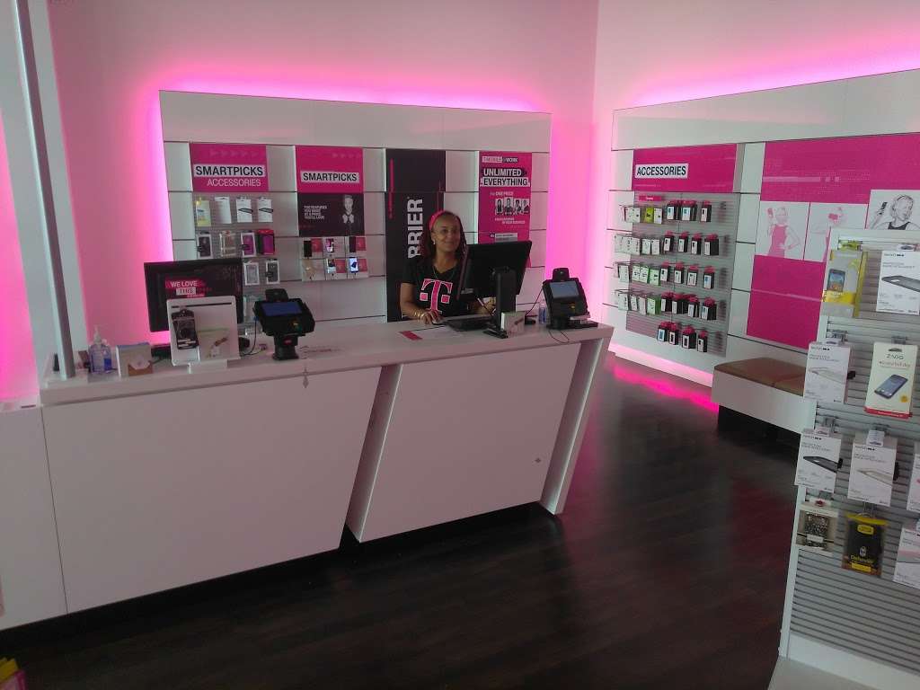 T-Mobile | 2435 Highway 160 W, Tega Cay, SC 29708 | Phone: (803) 802-7570