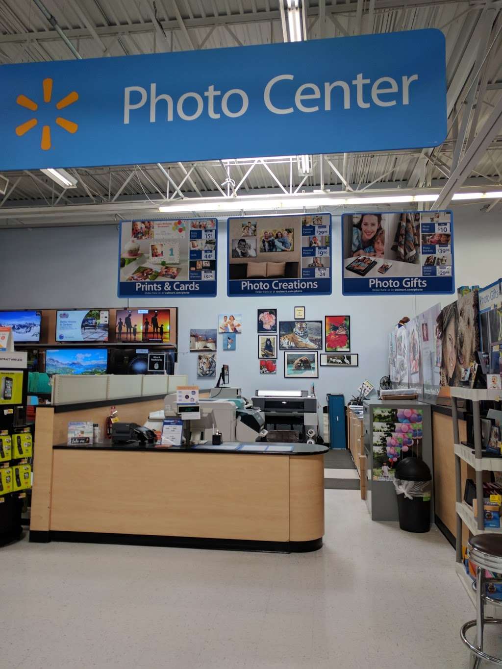 Walmart Photo Center | 333 E Us Route 6, Morris, IL 60450, USA | Phone: (815) 942-5262