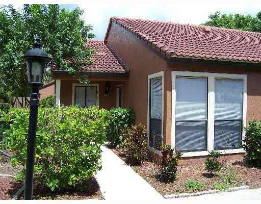 Winter Park Villas | 676 Grenadine Ct, Winter Park, FL 32792, USA | Phone: (321) 415-1588