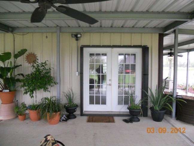 Johns Shutters & Repairs | 10511, Hitchcock, TX 77563, USA | Phone: (409) 316-9922