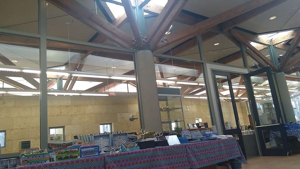 Temple Rodef Shalom | 2100 Westmoreland St, Falls Church, VA 22043, USA | Phone: (703) 532-2217