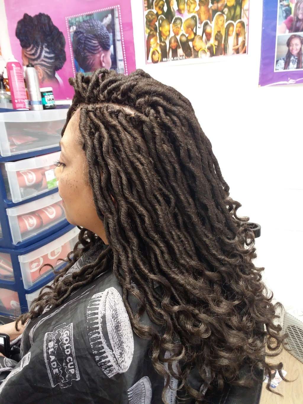 WChairbraiding crain highway Upper Marlboro Md USA | 5749 Crain Hwy, Upper Marlboro, MD 20772 | Phone: (301) 316-4448