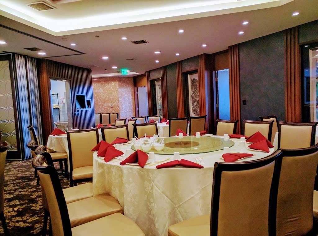 Five Star Seafood Restaurant | 140 W Valley Blvd #4D, San Gabriel, CA 91776, USA | Phone: (626) 288-1899