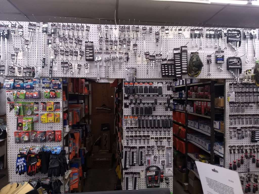 T&M Auto Parts | 7505 Beach Channel Dr, Arverne, NY 11692, USA | Phone: (718) 945-5800