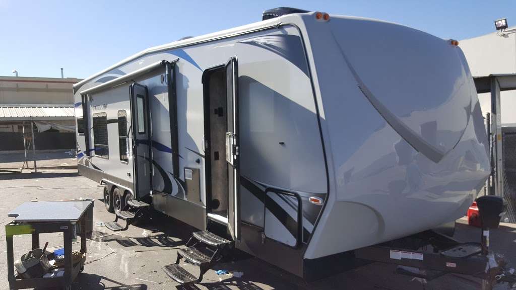 Eclipse Recreational Vehicles Inc | 3016 Kansas Ave #14, Riverside, CA 92507, USA | Phone: (951) 684-6868