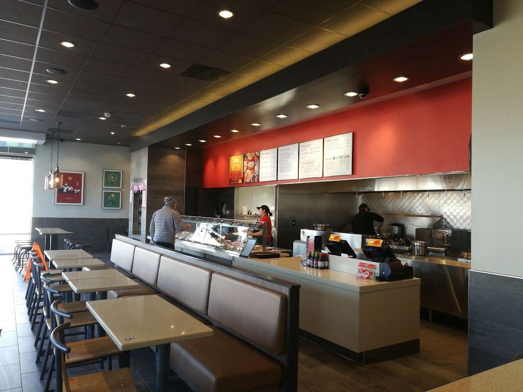 Panda Express | 8041 S Howell Ave, Oak Creek, WI 53154, USA | Phone: (414) 764-6879