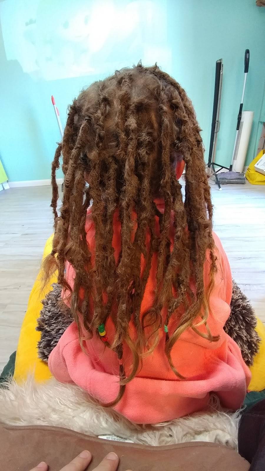 Morphos Dreadlock Parlor Austin TX | 7602 Bluff Springs Rd, Austin, TX 78744, USA | Phone: (512) 766-5627