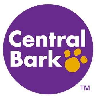Central Bark Doggy Day Care | 1075 Northbranch Dr, Oak Creek, WI 53154, USA | Phone: (414) 571-1500