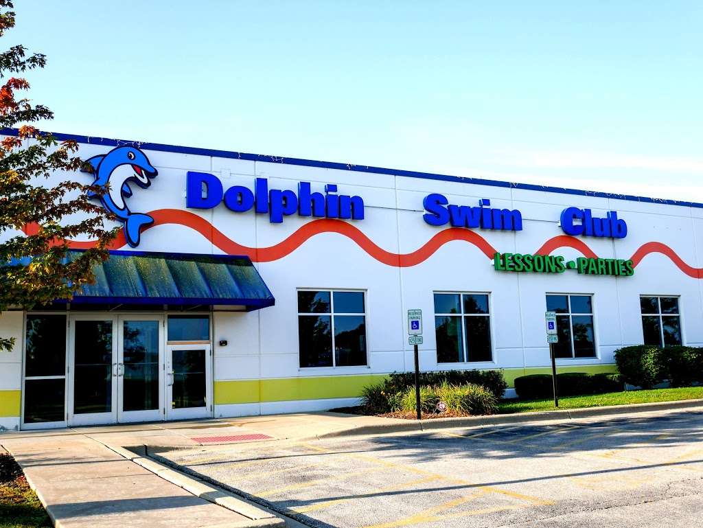 Dolphin Swim Club | 825 Munshaw Ln, Crystal Lake, IL 60014 | Phone: (847) 854-1300