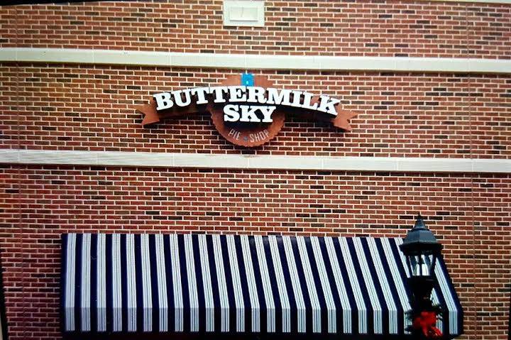 Buttermilk Sky Pie Shop | 4600 Roswell Rd C130, Sandy Springs, GA 30342 | Phone: (404) 975-3822
