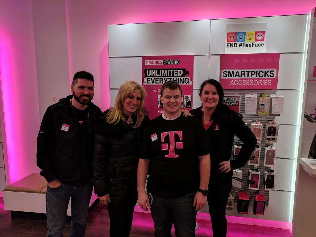 T-Mobile | 125 S Broadway, Salem, NH 03079 | Phone: (603) 890-6515