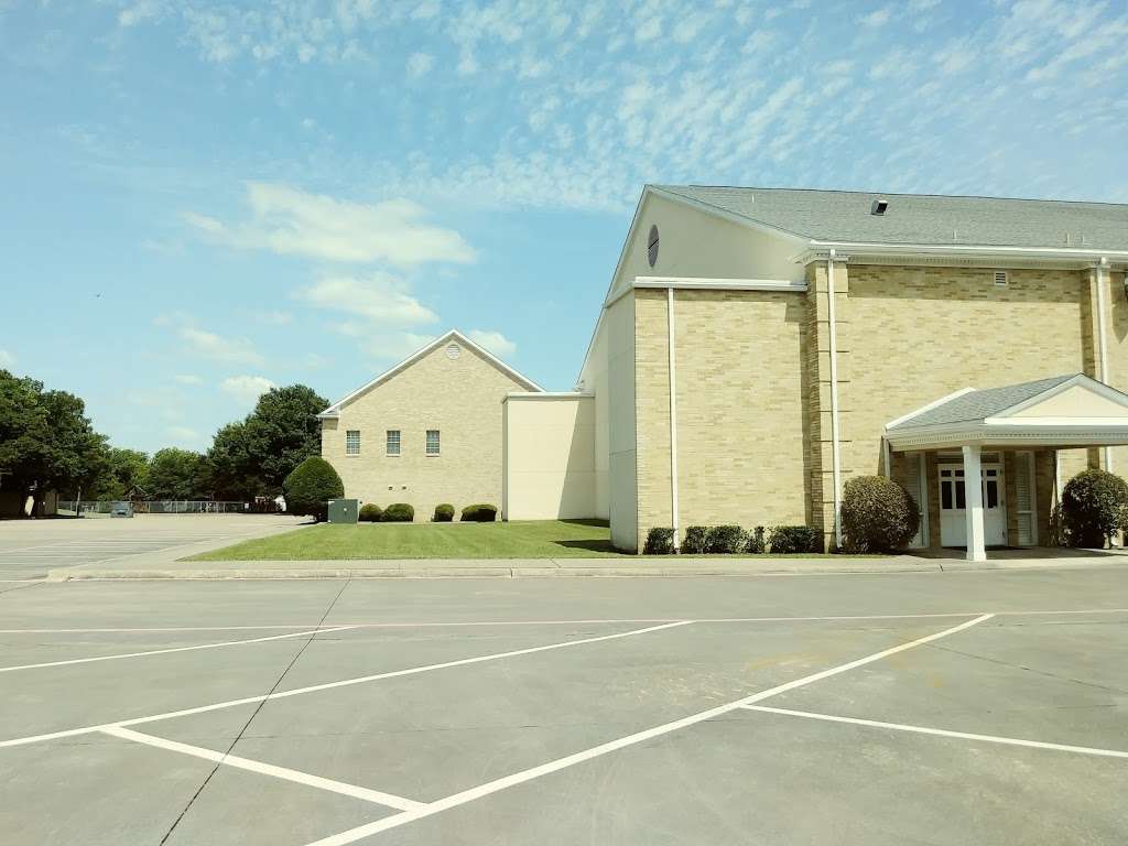 First Baptist Lancaster | 305 E 3rd St, Lancaster, TX 75146, USA | Phone: (972) 227-2175