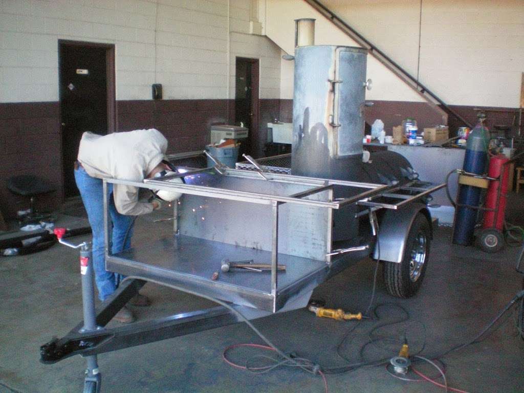 Rucker Trailer Works | 224 S MacDonald, Mesa, AZ 85210, USA | Phone: (480) 964-1503