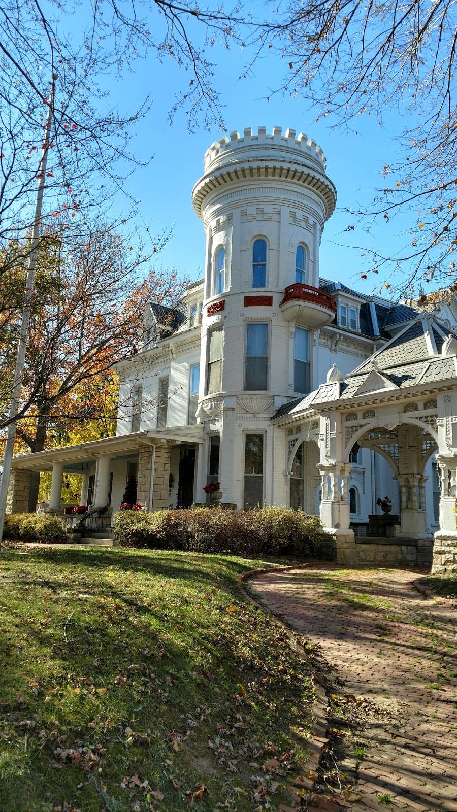 Cray Historical Home Museum | 805 N 5th St, Atchison, KS 66002 | Phone: (913) 367-3046