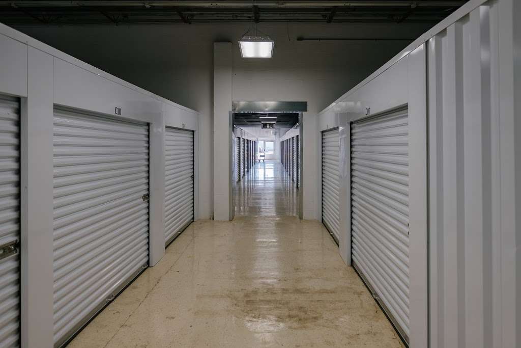 StayLock Storage | 2260 M-139, Benton Harbor, MI 49022, USA | Phone: (269) 231-8730