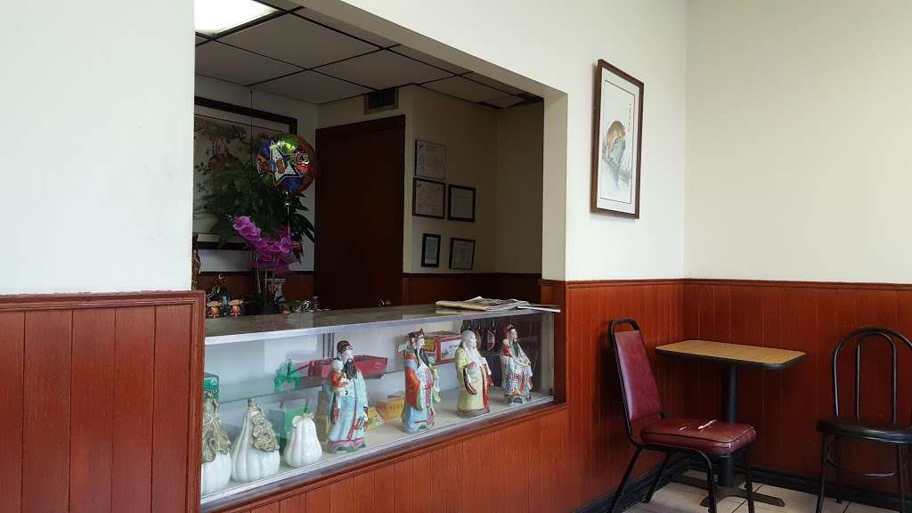 Chinese Chef | 9444 W Irving Park Rd, Schiller Park, IL 60176, USA | Phone: (847) 671-3393