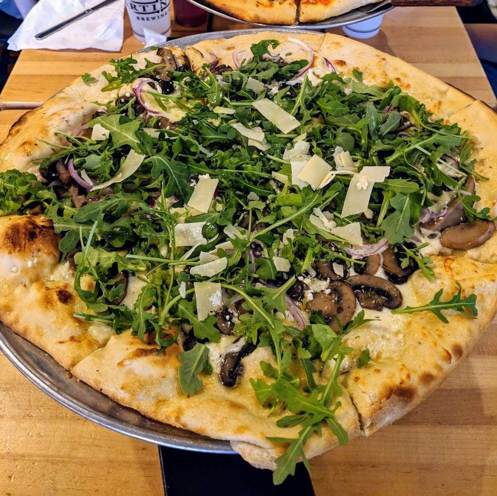 Martin City Pizza And Taproom | 410 E 135th St, Kansas City, MO 64145, USA | Phone: (816) 268-2222