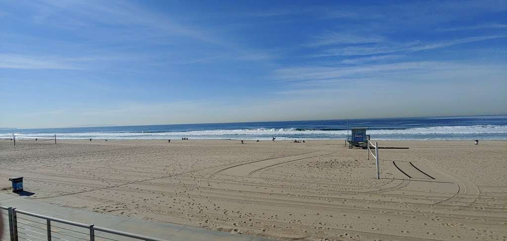 Lifeguard Tower 42 St | Manhattan Beach, CA 90266, USA