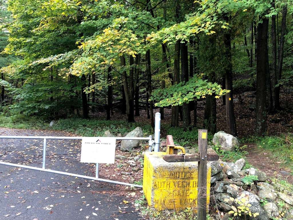 Big Hill & Jackie Jones Mountain trail | Stony Point, NY 10980