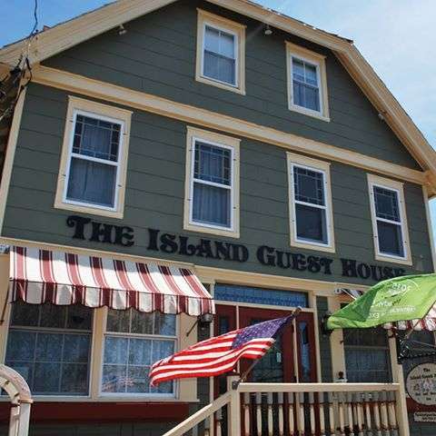 The Island Guest House | 207 3rd St, Beach Haven, NJ 08008, USA | Phone: (609) 709-5791