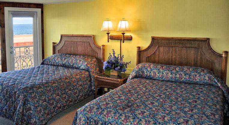 Harris Sea Ranch Motel | 75 Ocean Blvd, Hampton, NH 03842, USA | Phone: (603) 926-3000