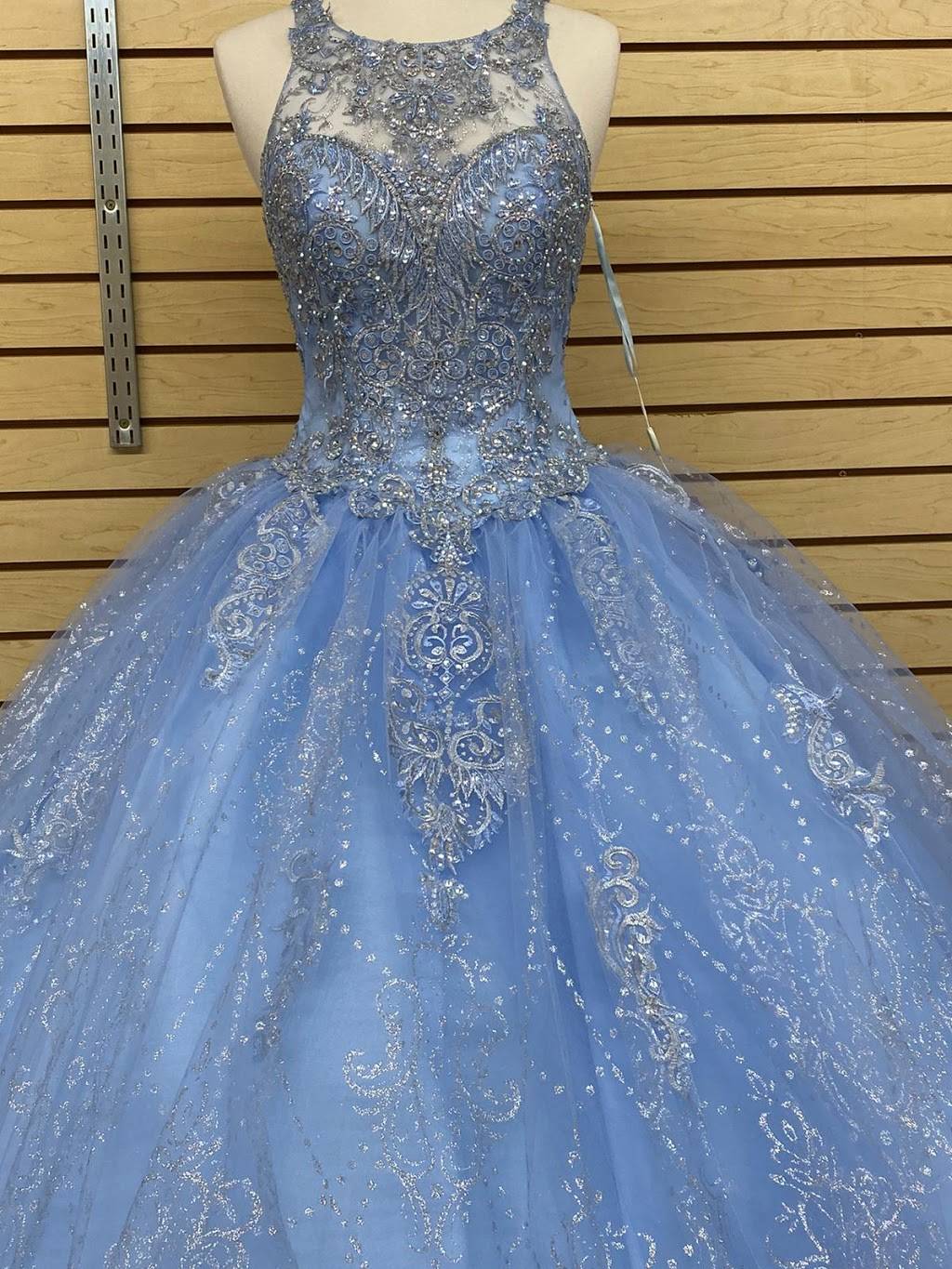 M&M Couture | 6035 sunrise mall suite e 15, Citrus Heights, CA 95610, USA | Phone: (916) 863-1808