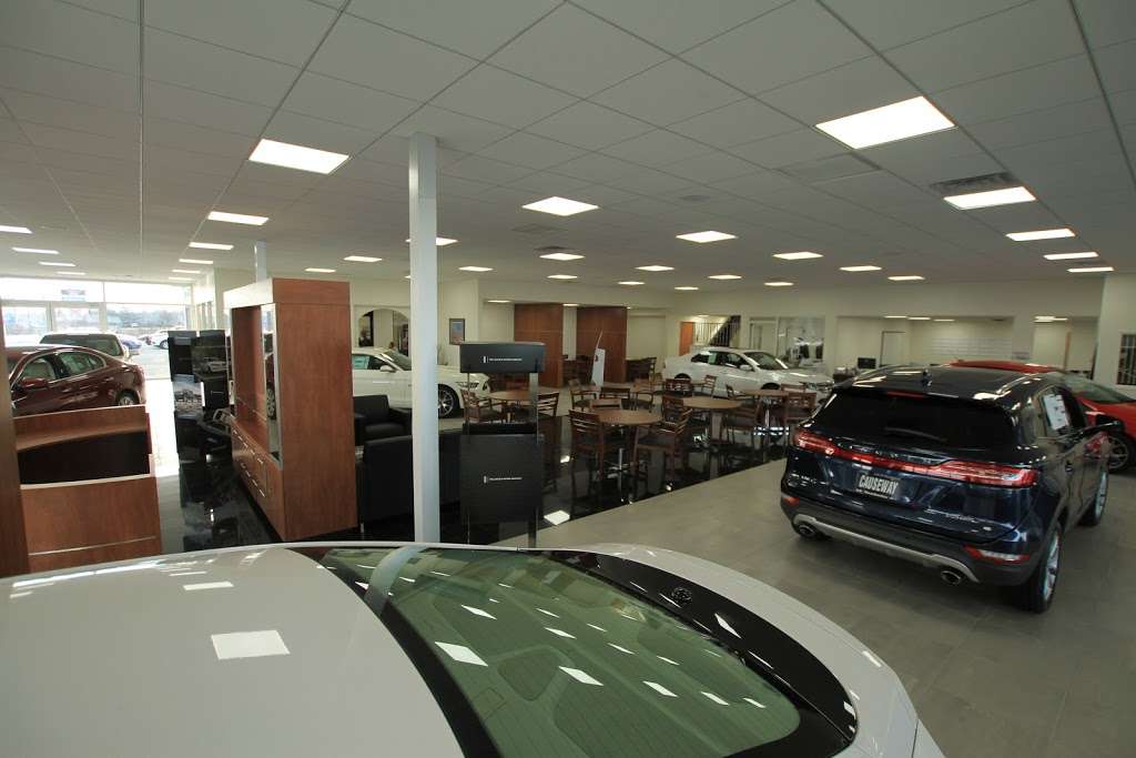 Causeway Ford Lincoln | 375 NJ-72, Stafford Township, NJ 08050, USA | Phone: (609) 597-8083