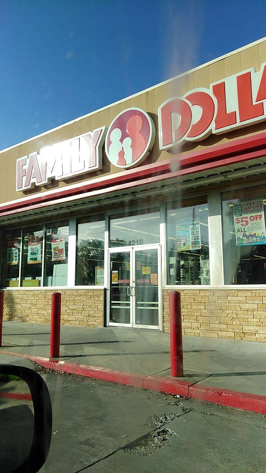 Family Dollar | 14210 Hwy 6, Santa Fe, TX 77517, USA | Phone: (409) 927-4314