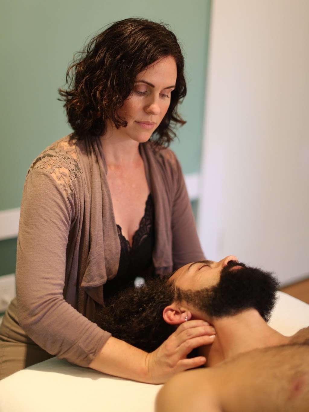 Amanda Metcalf Rolfing | 4153 Piedmont Ave #1, Oakland, CA 94611 | Phone: (707) 228-8164