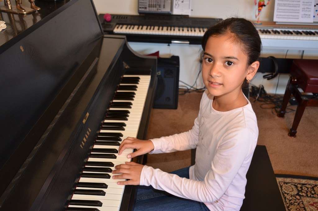 Piano Lessons Studio in San Diego County | Jackie Dr, San Diego, CA 92119 | Phone: (619) 335-0535