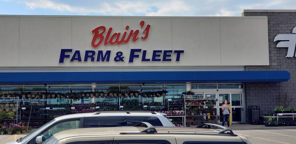 Blains Farm & Fleet - Madison, Wisconsin | 2202 S Stoughton Rd, Madison, WI 53716, USA | Phone: (608) 221-3851